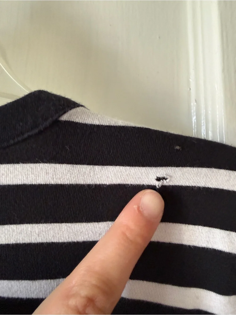 Michael Kors size S Black & White Striped V-Neck Long Sleeve Top